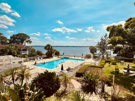 225 S Tropical Trail Merritt Island FL 32952