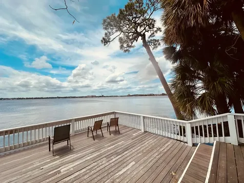 225 S Tropical Trail Merritt Island FL 32952