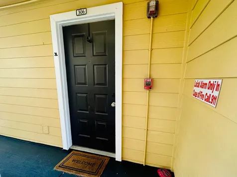 225 S Tropical Trail Merritt Island FL 32952