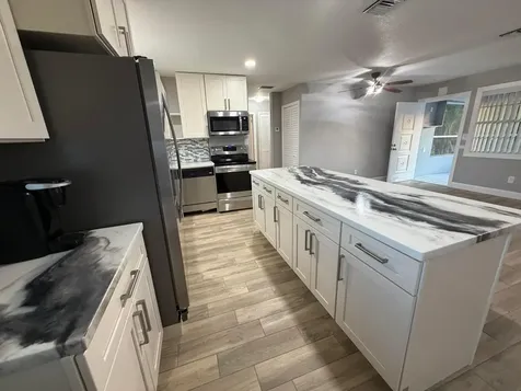 3277 SE Birch Avenue Stuart FL 34997