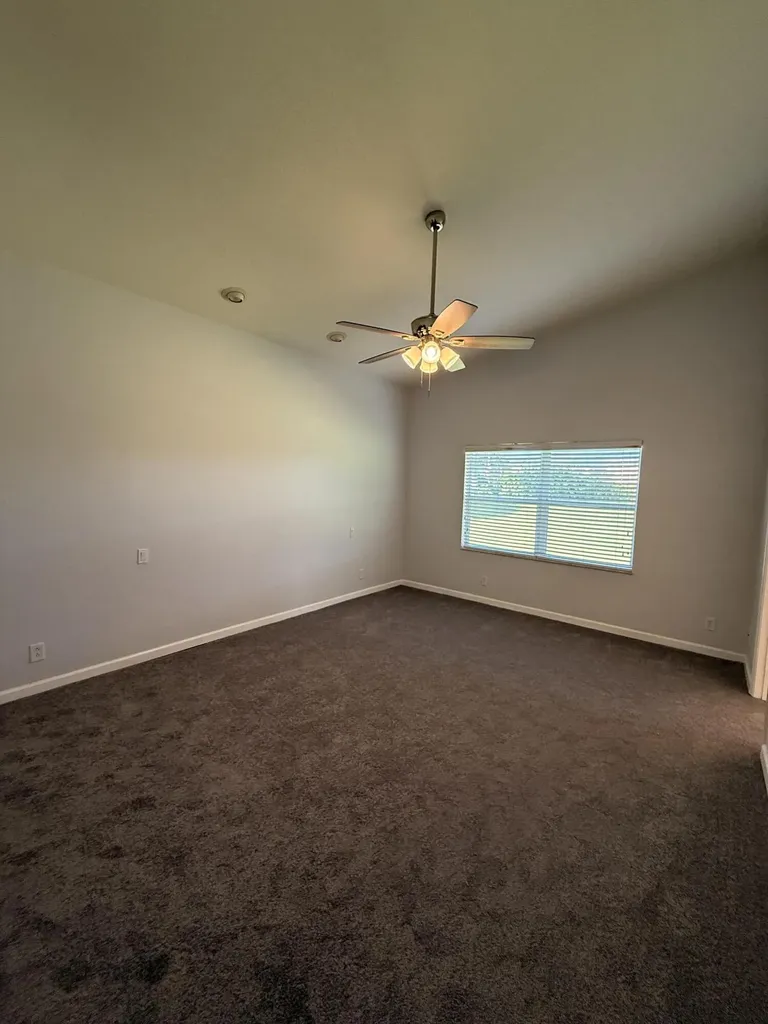 633 NW Whitfield Way Port St Lucie FL 34986