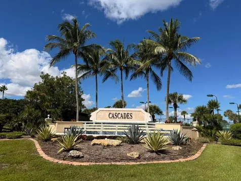 633 NW Whitfield Way Port St Lucie FL 34986