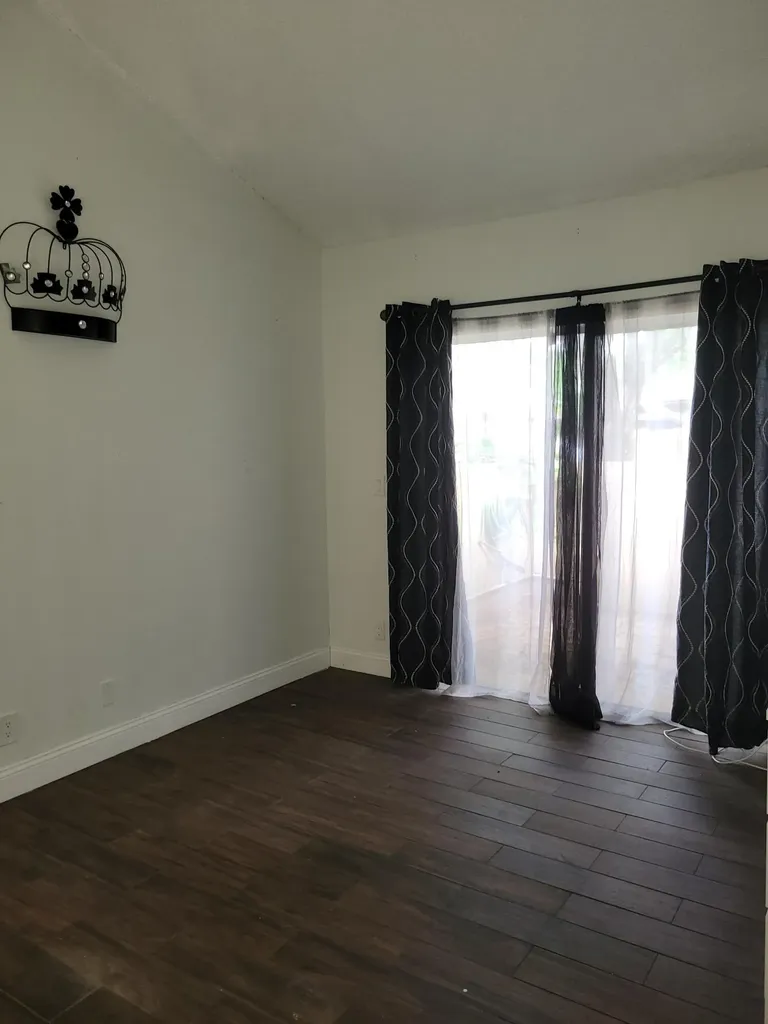 3605 NW 21st Court Coconut Creek FL 33066