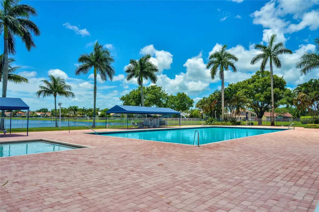18813 Cloud Lake Circle Boca Raton FL 33496