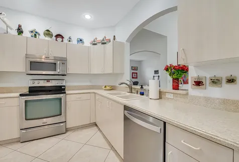 9543 Crescent View Drive N Boynton Beach FL 33437