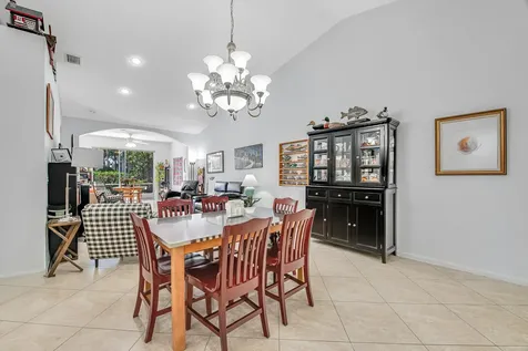 9543 Crescent View Drive N Boynton Beach FL 33437