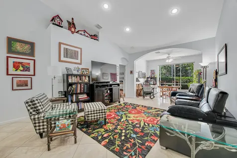 9543 Crescent View Drive N Boynton Beach FL 33437