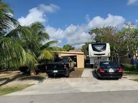 4331 NE 18th Avenue Pompano Beach FL 33064
