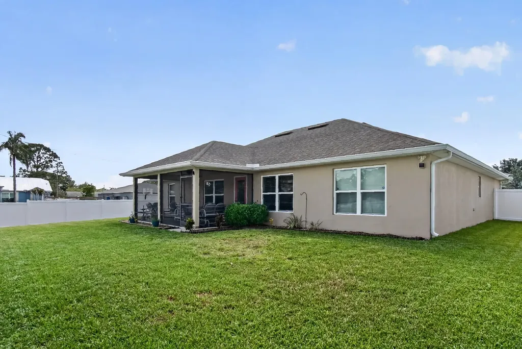 1991 SW Diamond Street Port St Lucie FL 34953