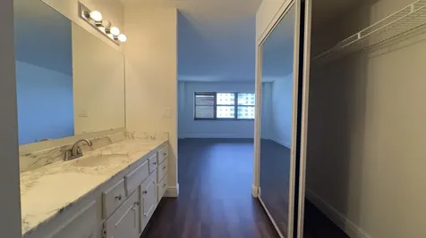 5100 N Ocean Boulevard Lauderdale By The Sea FL 33308