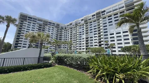 5100 N Ocean Boulevard Lauderdale By The Sea FL 33308