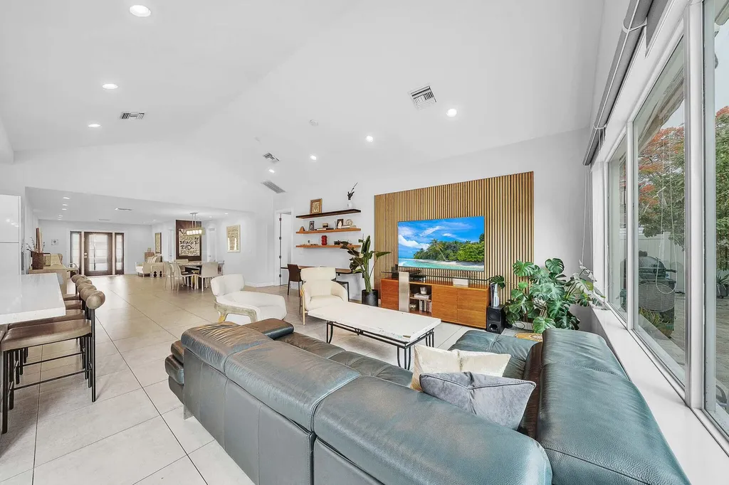 19515 Carolina Circle Boca Raton FL 33434