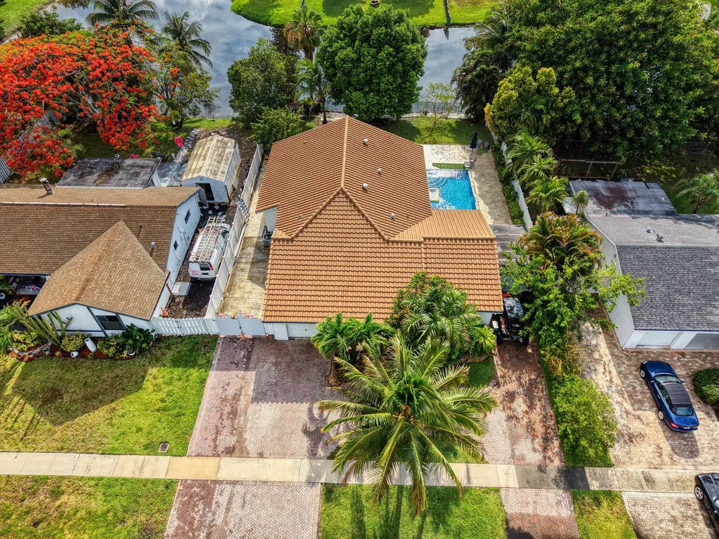 19515 Carolina Circle Boca Raton FL 33434