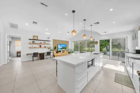 19515 Carolina Circle Boca Raton FL 33434