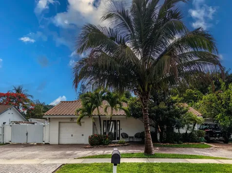 19515 Carolina Circle Boca Raton FL 33434
