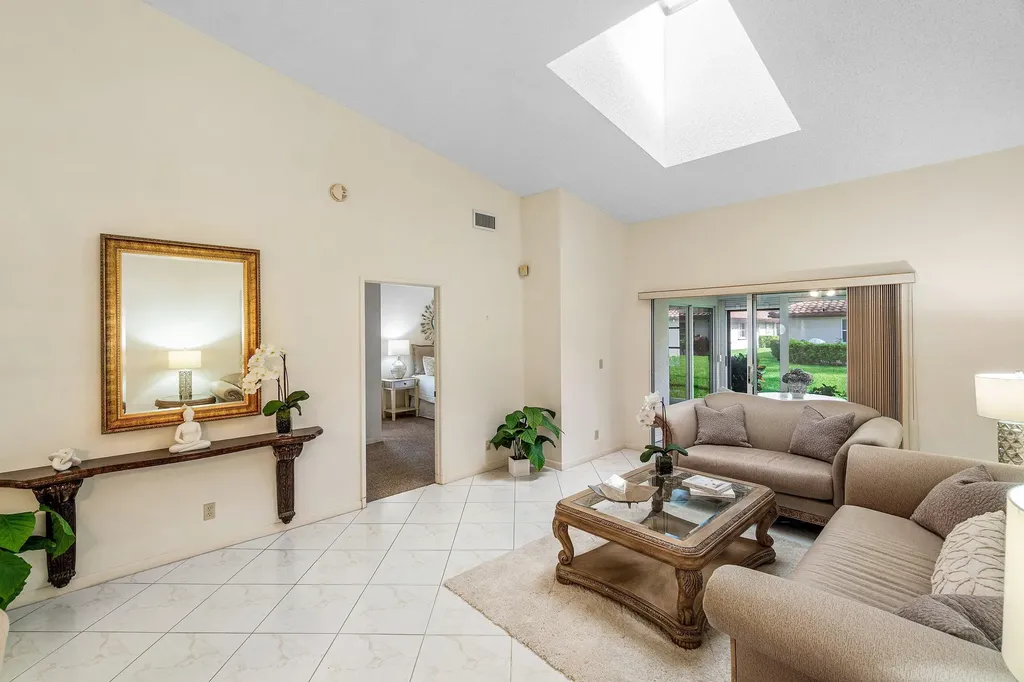 6123 Waldwick Circle Delray Beach FL 33484