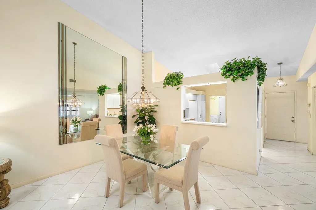 6123 Waldwick Circle Delray Beach FL 33484