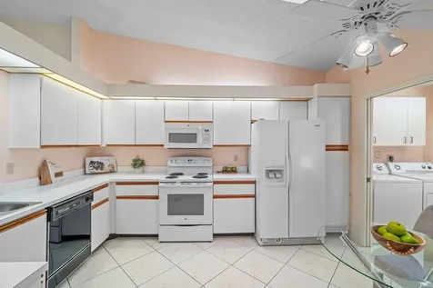 6123 Waldwick Circle Delray Beach FL 33484