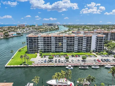 899 Jeffery Street Boca Raton FL 33487