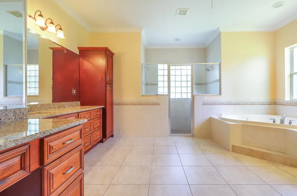 15137 85th Avenue N Palm Beach Gardens FL 33418