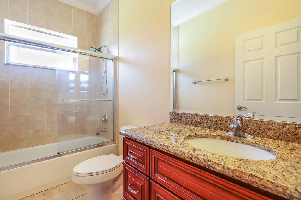 15137 85th Avenue N Palm Beach Gardens FL 33418