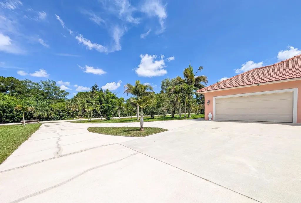 15137 85th Avenue N Palm Beach Gardens FL 33418