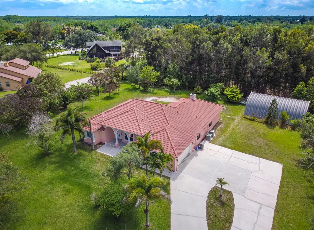 15137 85th Avenue N Palm Beach Gardens FL 33418