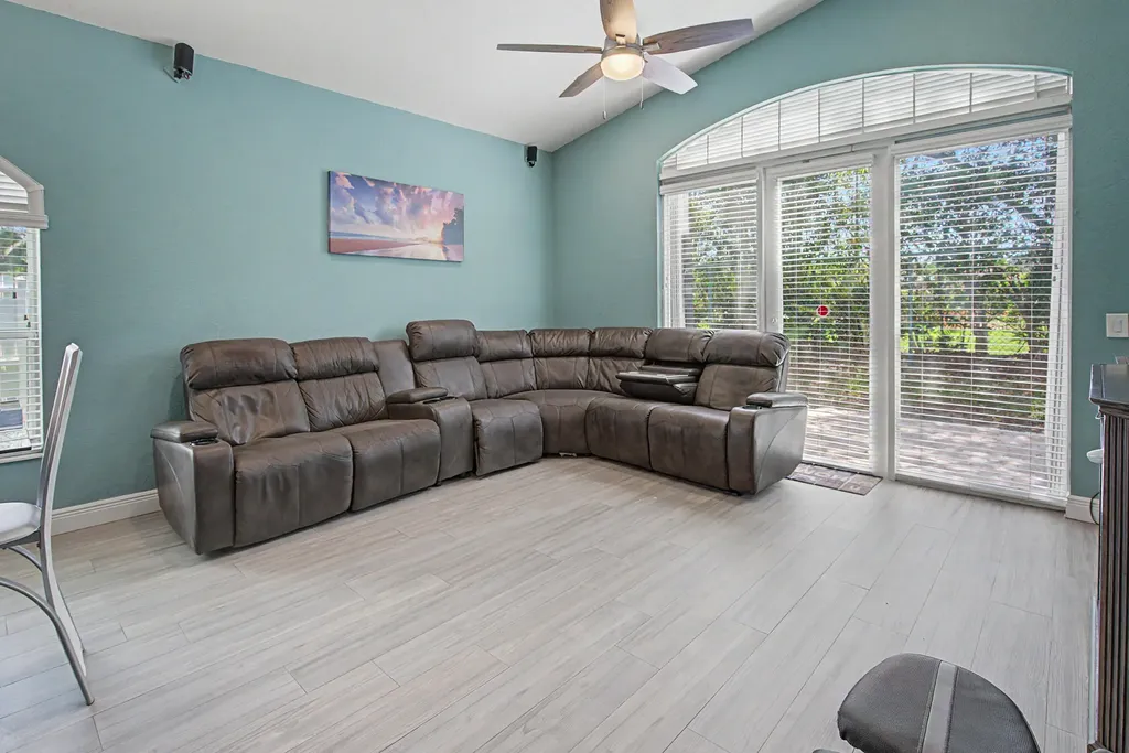 1755 NW 77th Avenue Pembroke Pines FL 33024
