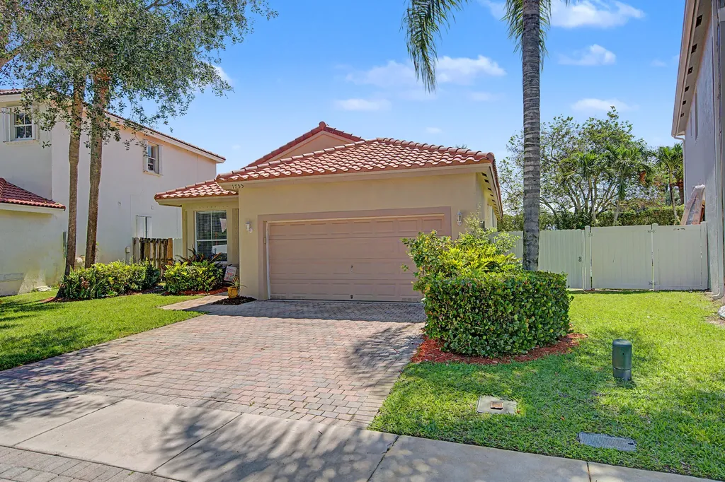 1755 NW 77th Avenue Pembroke Pines FL 33024