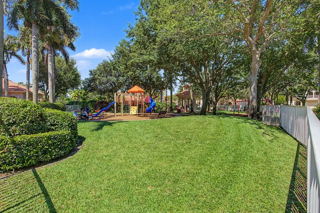1755 NW 77th Avenue Pembroke Pines FL 33024