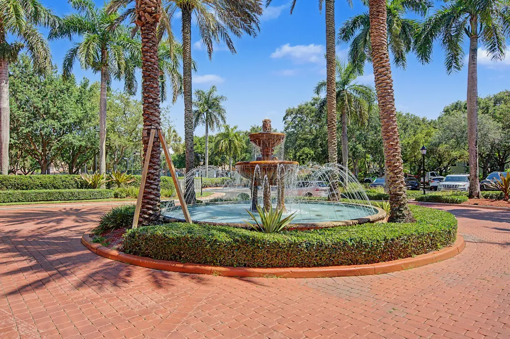 1755 NW 77th Avenue Pembroke Pines FL 33024