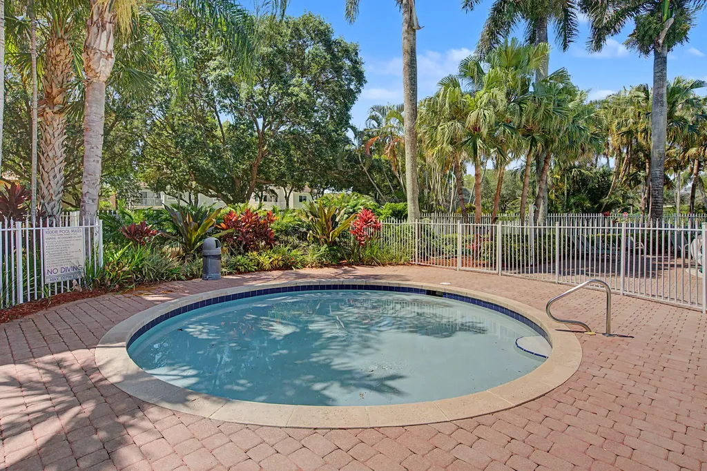 1755 NW 77th Avenue Pembroke Pines FL 33024