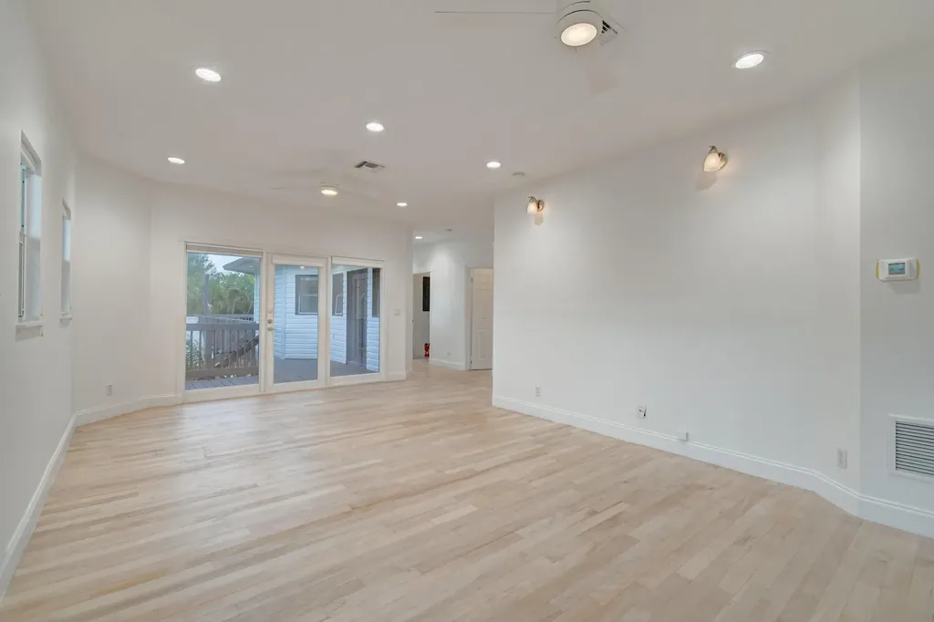 21 Oceanview Drive Ocean Ridge FL 33435