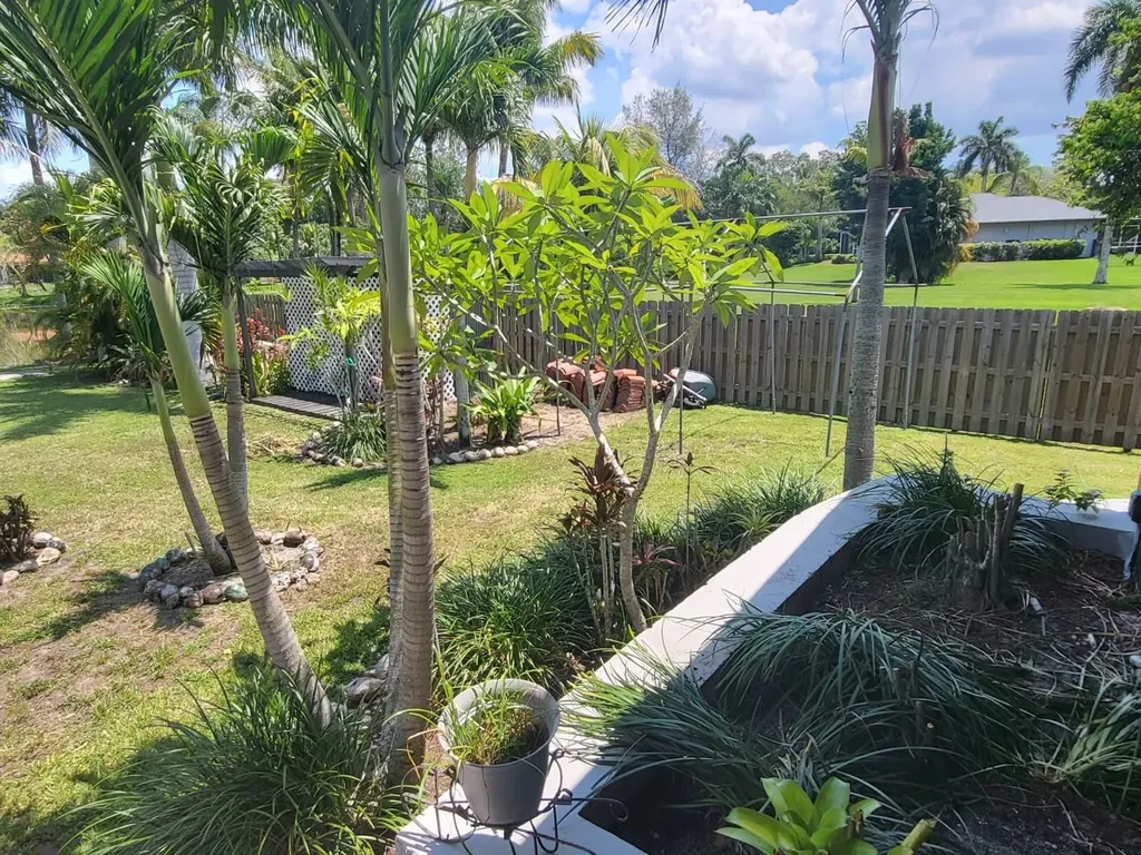 11081 SW 30th Court Davie FL 33328