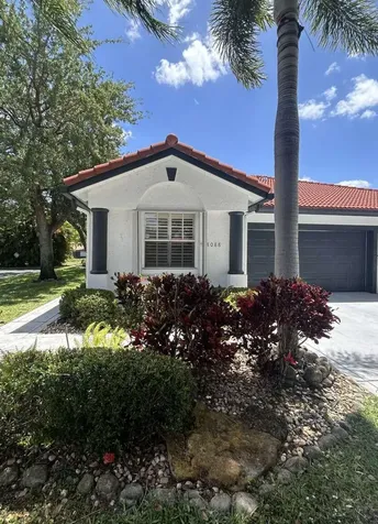 8088 Vía Di Veneto Boca Raton FL 33496