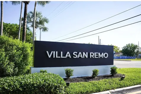 8088 Vía Di Veneto Boca Raton FL 33496