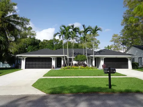 1169 Mulberry Place Wellington FL 33414