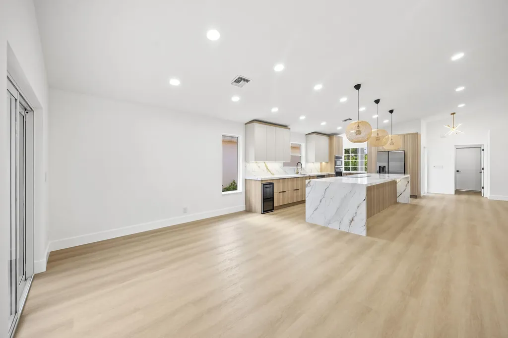 5141 Columbo Court Delray Beach FL 33484
