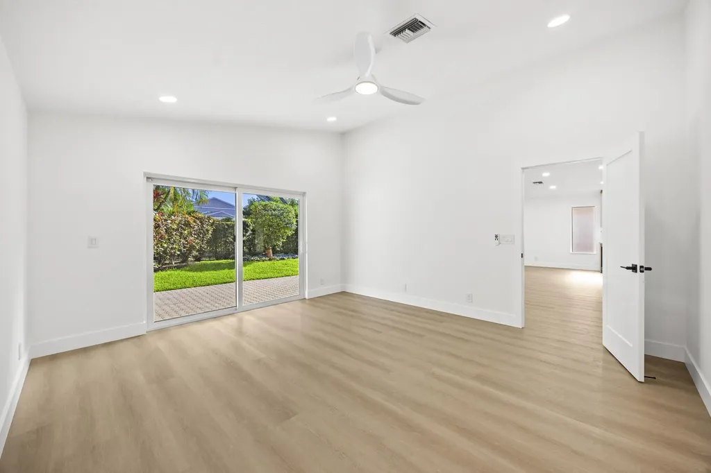 5141 Columbo Court Delray Beach FL 33484
