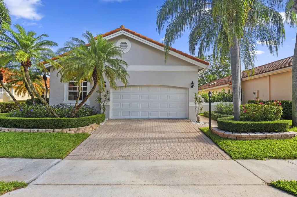 5141 Columbo Court Delray Beach FL 33484
