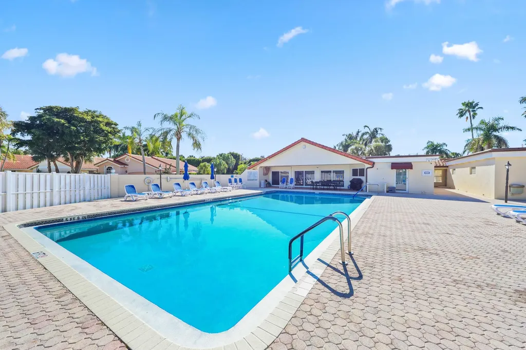 5141 Columbo Court Delray Beach FL 33484