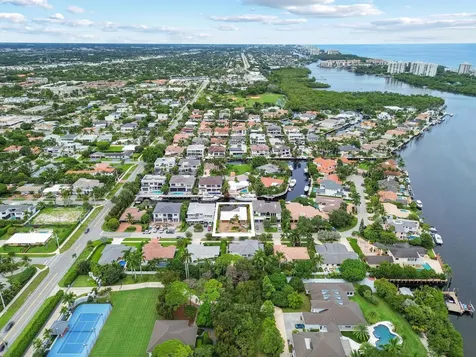 531 Silver Lane Boca Raton FL 33432