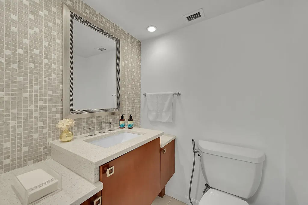 2871 N Ocean Boulevard Boca Raton FL 33431