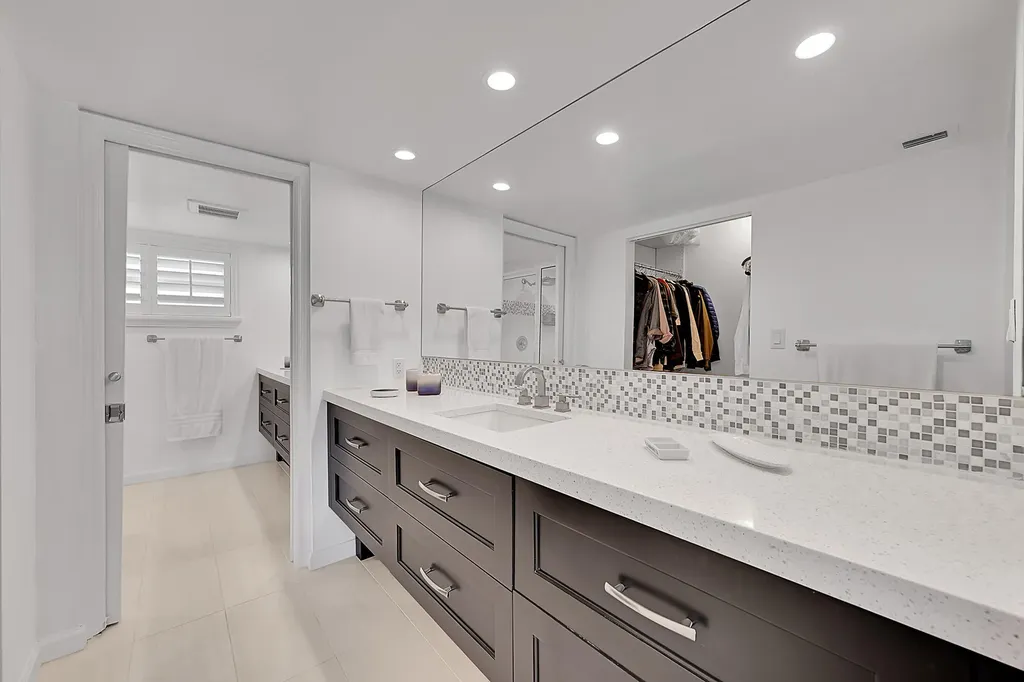 2871 N Ocean Boulevard Boca Raton FL 33431