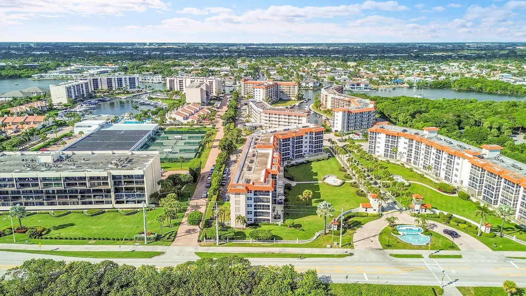 2871 N Ocean Boulevard Boca Raton FL 33431
