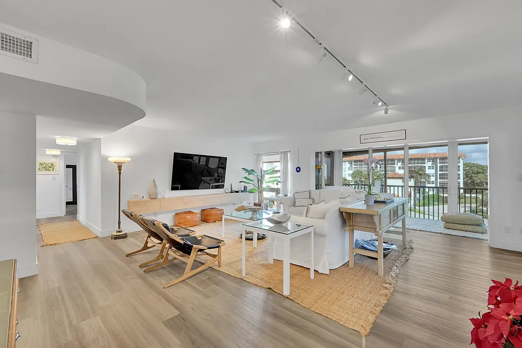 2871 N Ocean Boulevard Boca Raton FL 33431