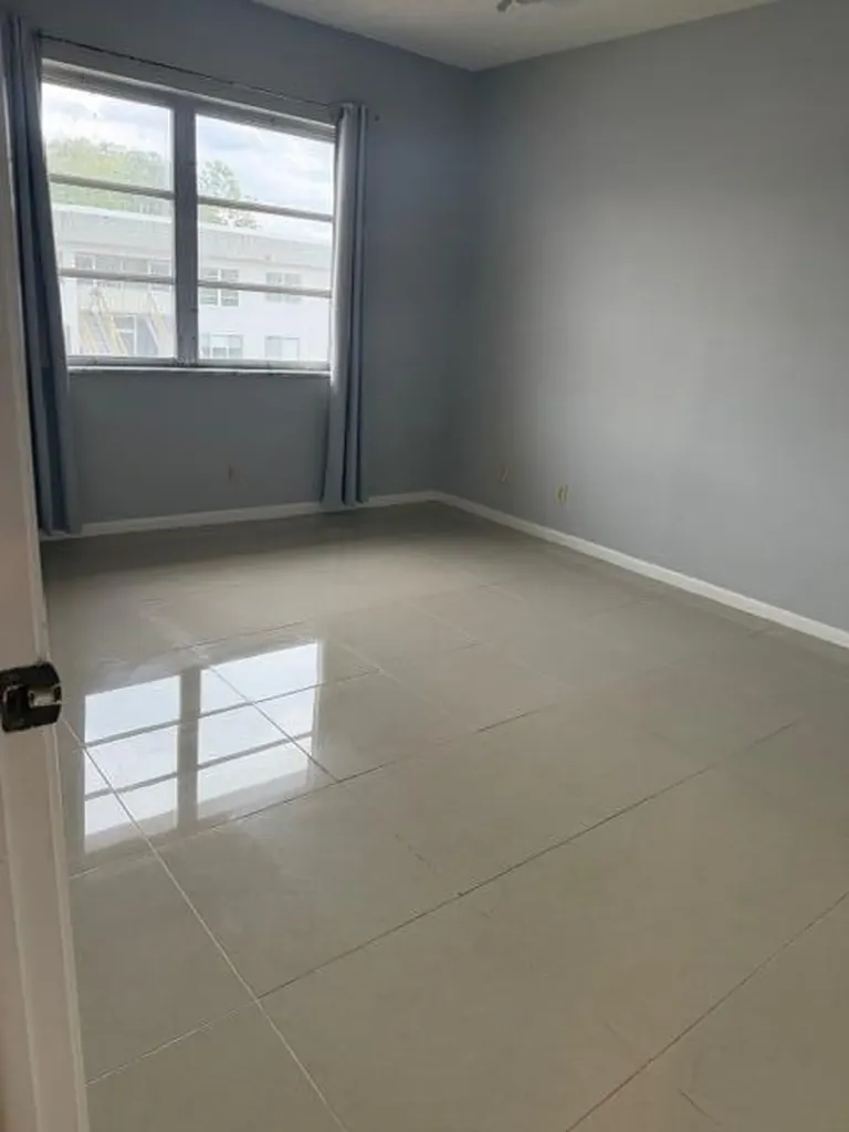 149 Stratford West Palm Beach FL 33417