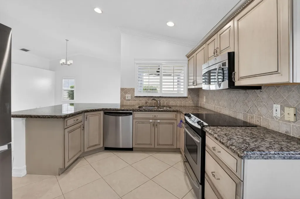 17173 Balboa Point Way Boca Raton FL 33487