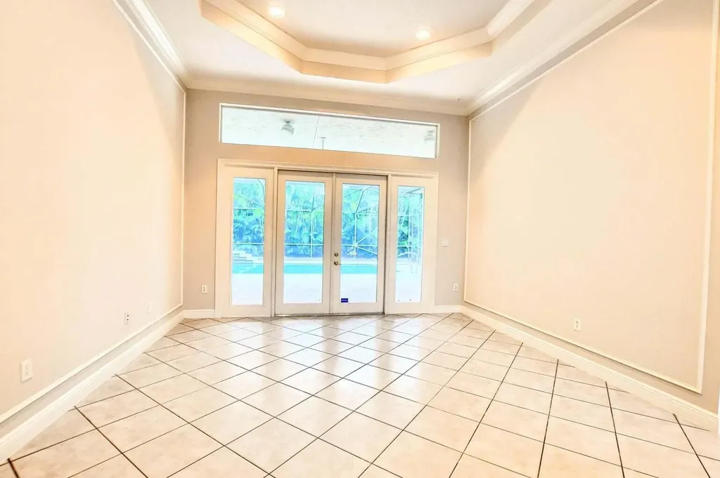 19474 Saturnia Lakes Drive Boca Raton FL 33498