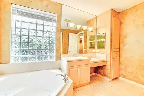 19474 Saturnia Lakes Drive Boca Raton FL 33498